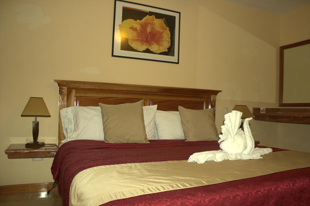 Cancun International Suites Eksteriør bilde